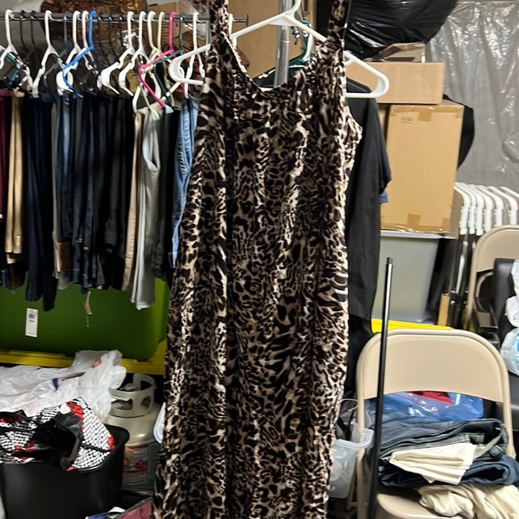 Jumpsuit - Picture 1 of 3